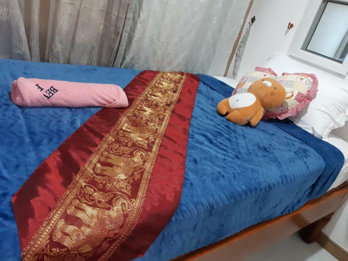 A & P House Apartment Банкок Екстериор снимка