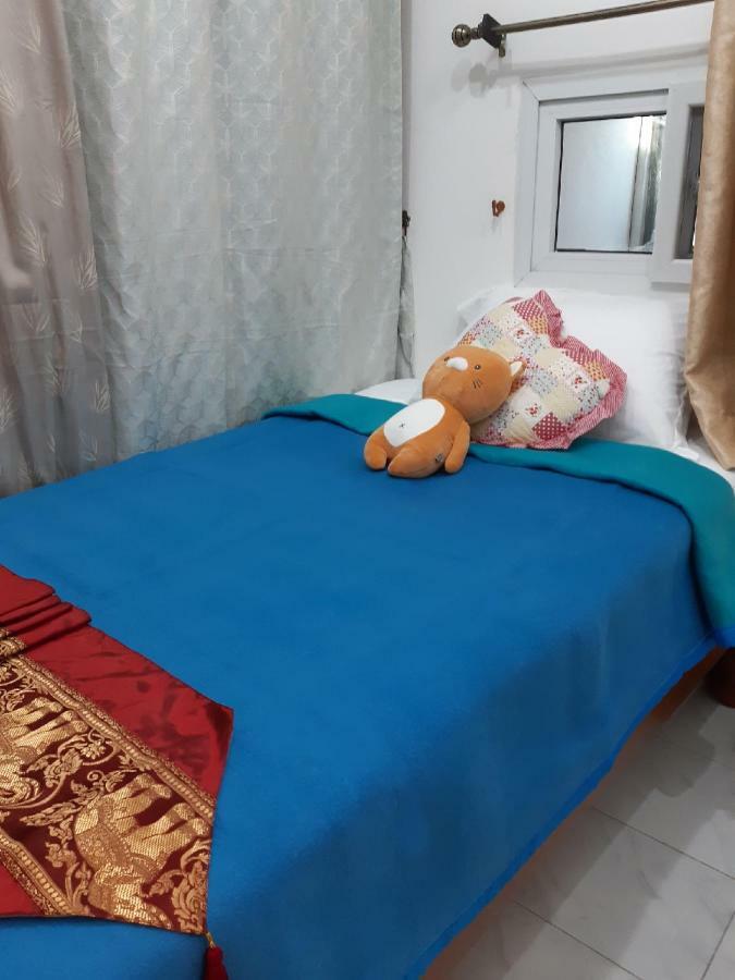 A & P House Apartment Банкок Екстериор снимка