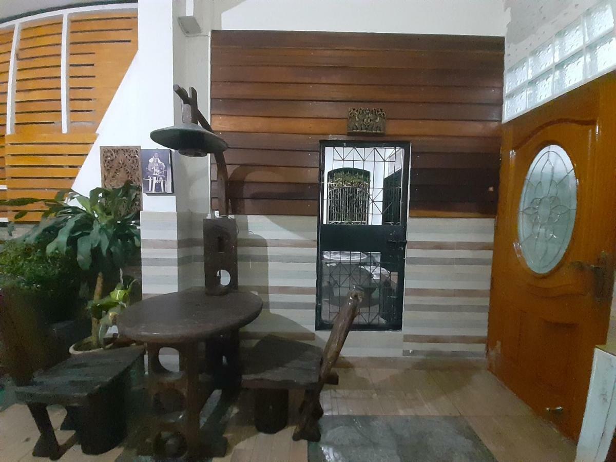 A & P House Apartment Банкок Екстериор снимка