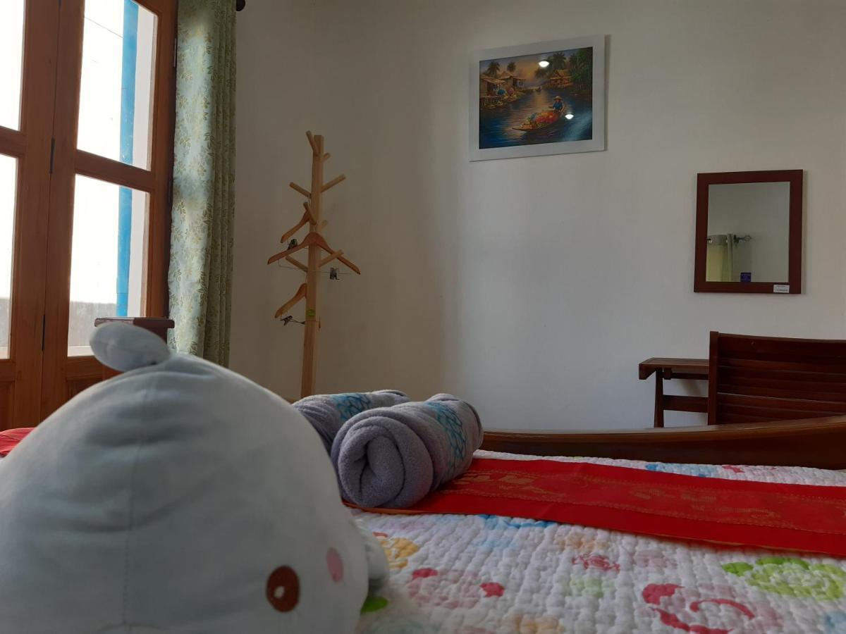 A & P House Apartment Банкок Екстериор снимка